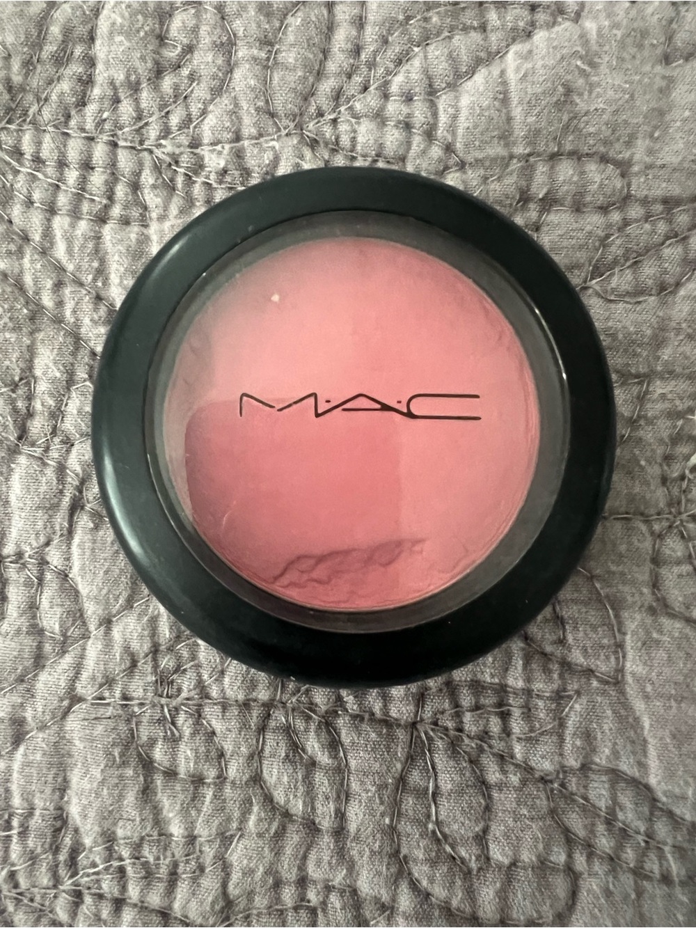 MAC Cosmetics POWDER BLUSH in LOVE CLOUD (Rare)